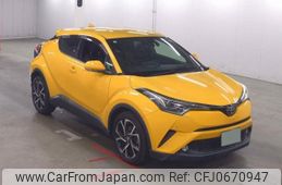 toyota c-hr 2017 quick_quick_DBA-NGX50_NGX50-2012170