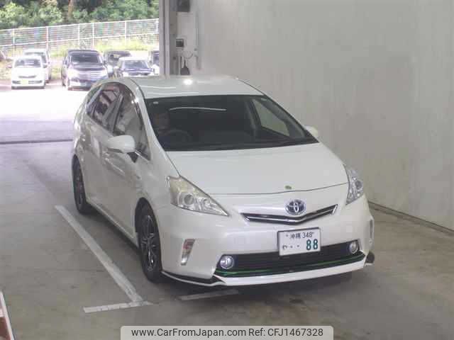 toyota prius-α 2013 CFJ1467328 image 1