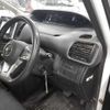 nissan serena 2018 CFJ1499982 image 12