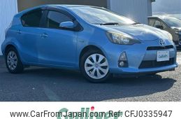 toyota aqua 2012 -TOYOTA--AQUA DAA-NHP10--NHP10-2033021---TOYOTA--AQUA DAA-NHP10--NHP10-2033021-