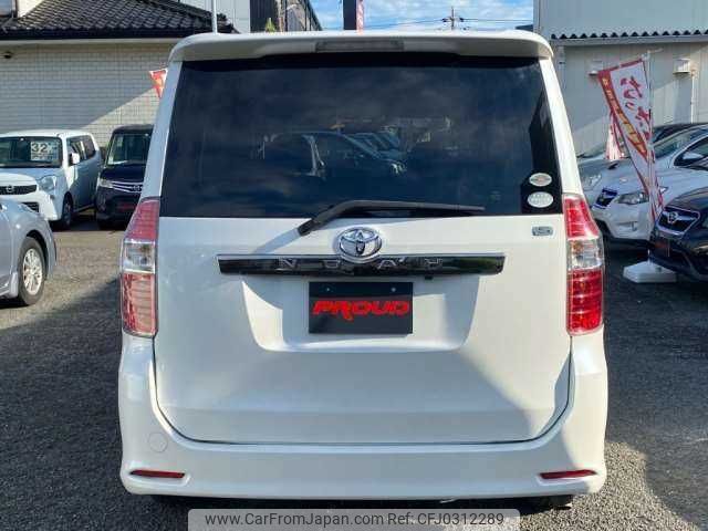 toyota noah 2009 TE2132 image 1