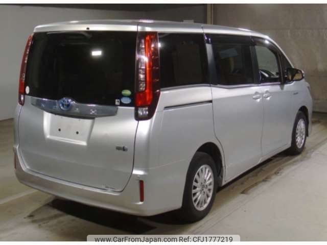 toyota noah 2016 CFJ1777219 image 2