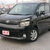 toyota voxy 2009 -TOYOTA--Voxy DBA-ZRR70W--ZRR70-0233923---TOYOTA--Voxy DBA-ZRR70W--ZRR70-0233923- image 1