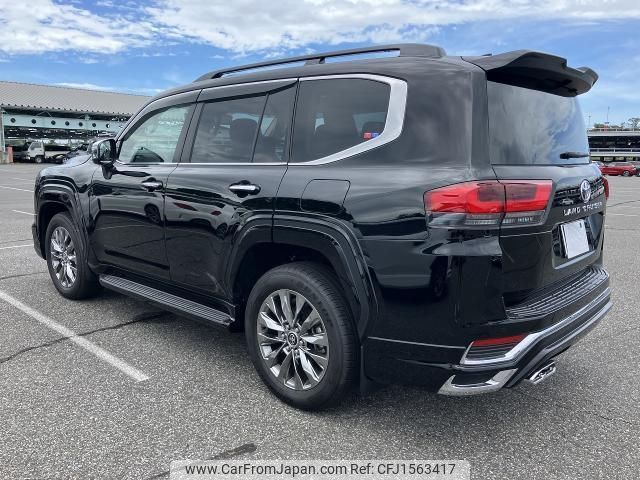 toyota land-cruiser 2024 CFJ1563417 image 2