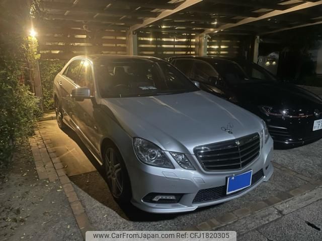 mercedes-benz e-class 2011 CFJ1820305 image 1