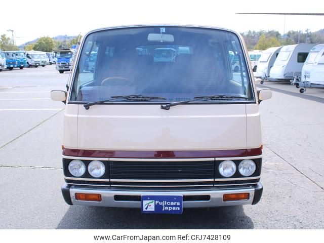 nissan caravan-coach 1985 GOO_JP_700100180330220413002 image 1