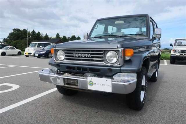 toyota landcruiser-70 1990 180911174846 image 1