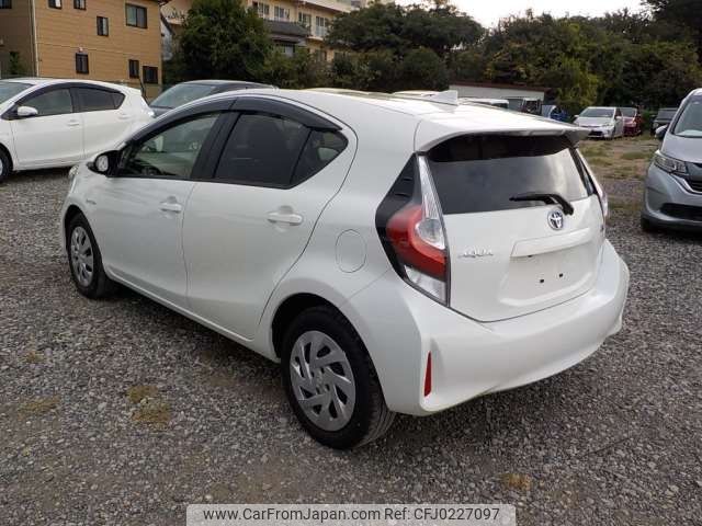 toyota aqua 2017 -TOYOTA--AQUA DAA-NHP10--NHP10-6677228---TOYOTA--AQUA DAA-NHP10--NHP10-6677228- image 2