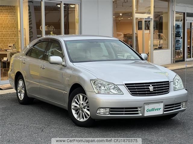 toyota crown 2004 CFJ1870375 image 1