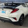 toyota c-hr 2019 quick_quick_6AA-ZYX11_ZYX11-2009480 image 3