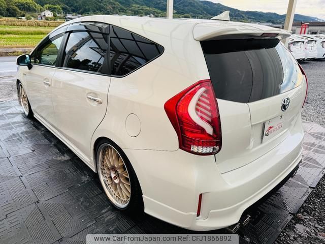 toyota prius-α 2014 CFJ1866892 image 2