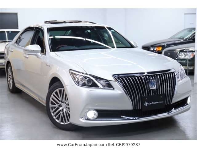 toyota crown-majesta 2014 -TOYOTA--Crown Majesta DAA-GWS214--GWS214-6003140---TOYOTA--Crown Majesta DAA-GWS214--GWS214-6003140- image 1