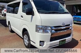 toyota hiace-van 2017 CFJ1664666