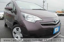 toyota ractis 2011 CFJ1818773