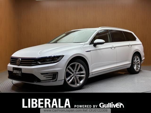 volkswagen passat-variant 2016 -VOLKSWAGEN--VW Passat Variant DLA-3CCUK--WVWZZZ3CZGE171033---VOLKSWAGEN--VW Passat Variant DLA-3CCUK--WVWZZZ3CZGE171033- image 1