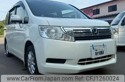 honda stepwagon 2011 GOO_JP_700090373030250608003