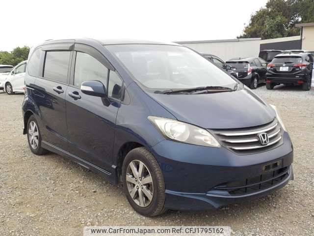 honda freed 2011 CFJ1795162 image 1