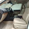 toyota land-cruiser-prado 2023 ENHANCEAUTO_1_ea300229 image 15