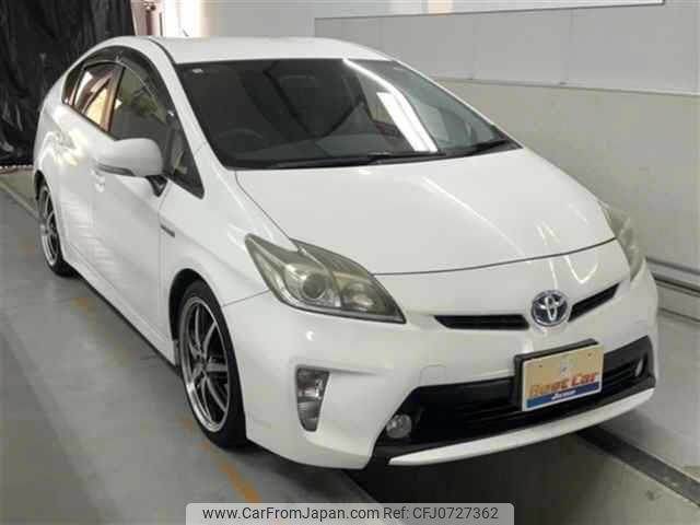 toyota prius 2013 -TOYOTA 【宮崎 323ﾃ3】--Prius ZVW30--ZVW30-5708290---TOYOTA 【宮崎 323ﾃ3】--Prius ZVW30--ZVW30-5708290- image 1