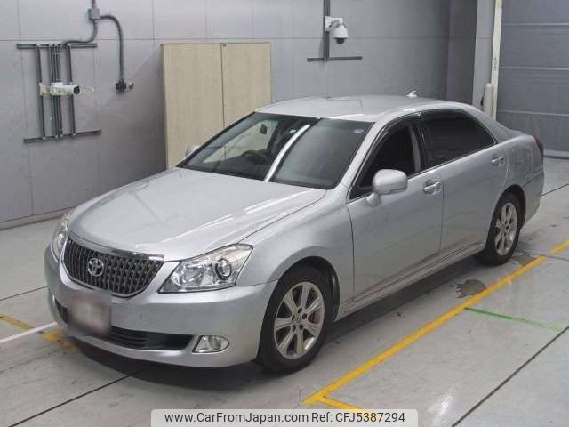 toyota crown-majesta 2012 -TOYOTA--Crown Majesta DBA-URS206--URS206-1006611---TOYOTA--Crown Majesta DBA-URS206--URS206-1006611- image 1