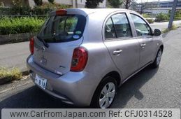 nissan march 2016 II009