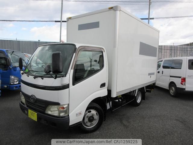 toyota dyna-truck 2011 GOO_NET_EXCHANGE_0540197A30250605W001 image 1