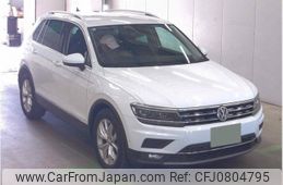 volkswagen tiguan 2020 quick_quick_ABA-5NCZD_WVGZZZ5NZKW854472