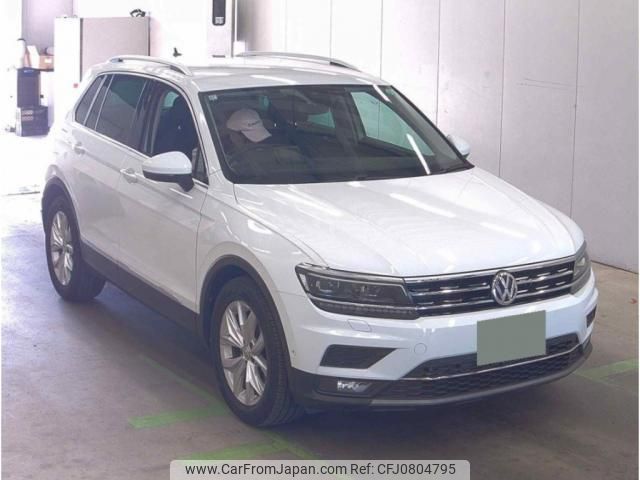 volkswagen tiguan 2020 quick_quick_ABA-5NCZD_WVGZZZ5NZKW854472 image 1