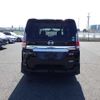 nissan serena 2017 CFJ1738870 image 2