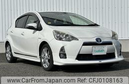 toyota aqua 2013 -TOYOTA--AQUA DAA-NHP10--NHP10-6204617---TOYOTA--AQUA DAA-NHP10--NHP10-6204617-