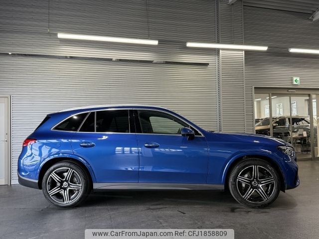 mercedes-benz glc-class 2024 CFJ1858809 image 2