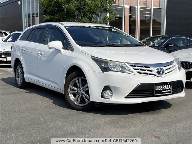 toyota avensis 2013 CFJ1642260 image 1