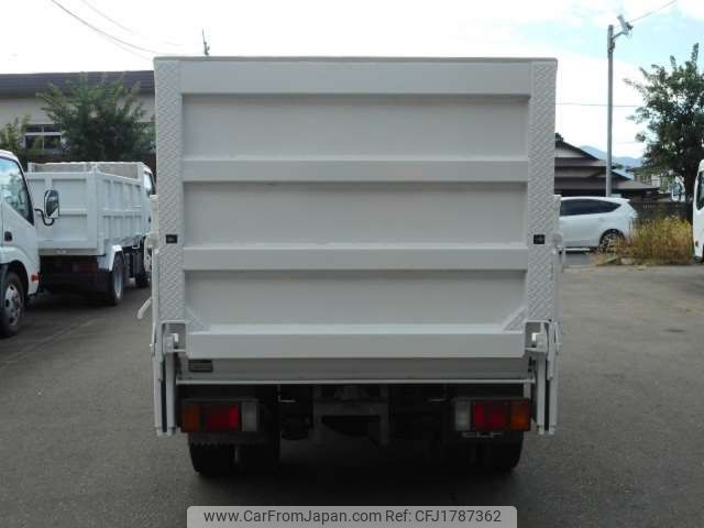 mazda titan 2012 CFJ1787362 image 2