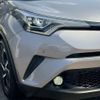 toyota c-hr 2017 quick_quick_ZYX10_ZYX10-2054117 image 18