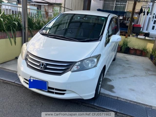 honda freed 2010 -HONDA--Freed DBA-GB3--GB3-1159561---HONDA--Freed DBA-GB3--GB3-1159561- image 1