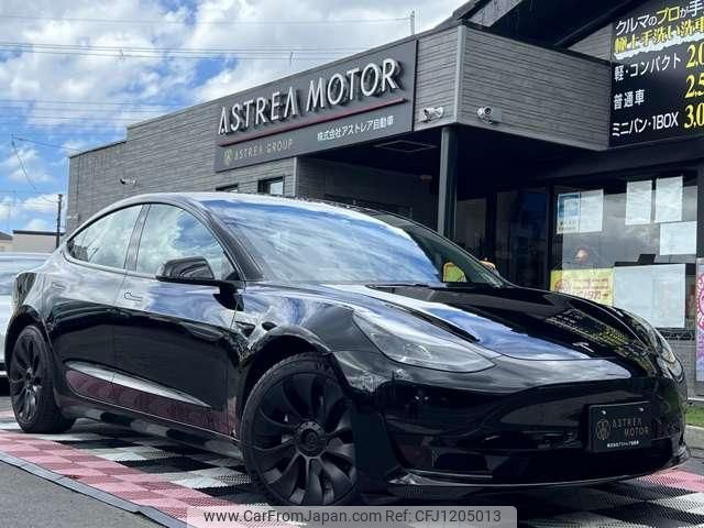 tesla-motors model-3 2022 quick_quick_ZAA-3L13T_LEW3F7FSXNC521727 image 1