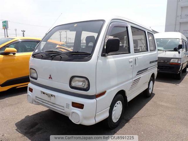 mitsubishi bravo 1992 A118 image 1