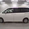 toyota voxy 2013 -TOYOTA--Voxy DBA-ZRR70G--ZRR70-0556261---TOYOTA--Voxy DBA-ZRR70G--ZRR70-0556261- image 9