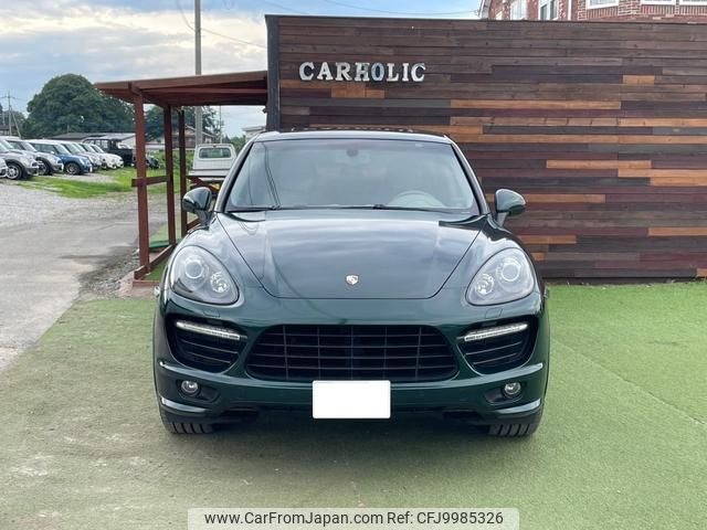 porsche cayenne 2012 GOO_JP_700040317230240709001 image 2