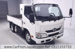 hino dutro 2016 CFJ1353735