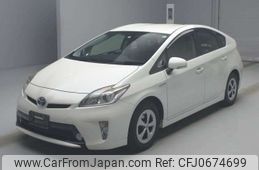 toyota prius 2014 -TOYOTA--Prius DAA-ZVW30--ZVW30-1813854---TOYOTA--Prius DAA-ZVW30--ZVW30-1813854-