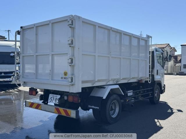 isuzu forward 2010 CFJ0003068 image 2