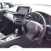 toyota c-hr 2017 quick_quick_DAA-ZYX10_ZYX10-2005387 image 12