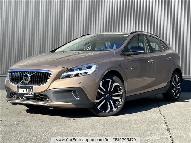 volvo v40 2017 -VOLVO--Volvo V40 CBA-MB420XC--YV1MZ402CH2125242---VOLVO--Volvo V40 CBA-MB420XC--YV1MZ402CH2125242- image 1