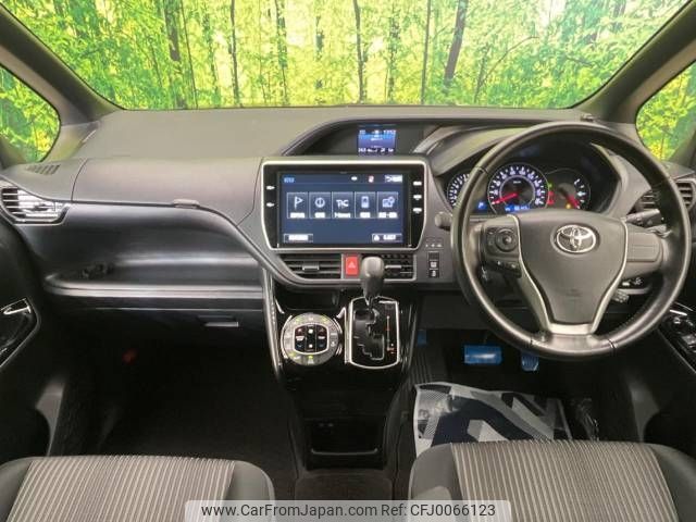 toyota noah 2017 -TOYOTA--Noah DBA-ZRR80W--ZRR80-0360139---TOYOTA--Noah DBA-ZRR80W--ZRR80-0360139- image 2