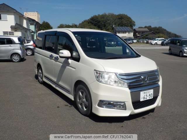 honda stepwagon 2011 CFJ1762041 image 1