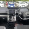 toyota voxy 2013 quick_quick_DBA-ZRR70W_ZRR70W-0541793 image 3