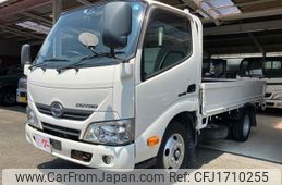 hino dutro 2017 CFJ1710255