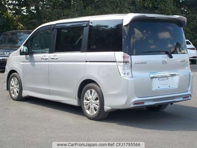 honda stepwagon 2010 CFJ1795566 image 2