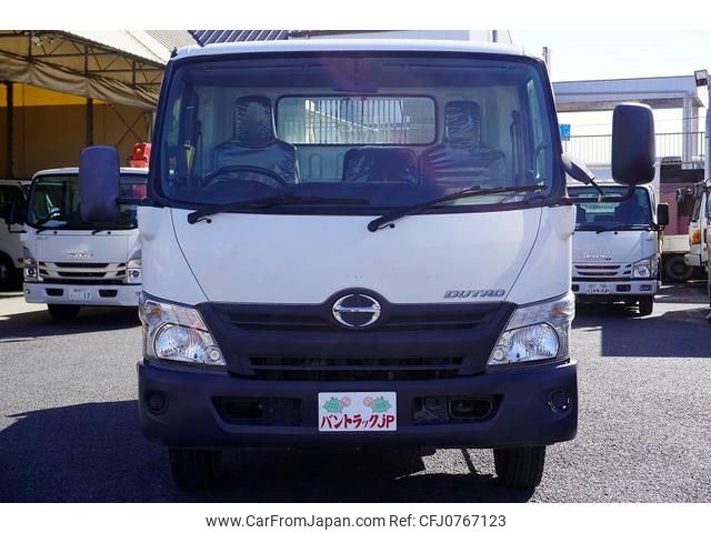 hino dutro 2016 GOO_NET_EXCHANGE_0540277A30250212W004 image 2